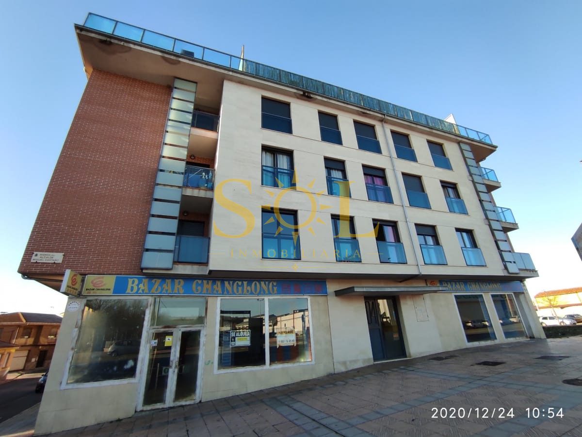 Local Comercial 1000m2 Puente Castro - Foto 1