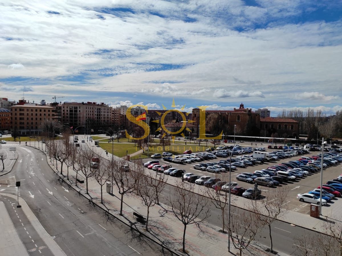 FABULOSO DÚPLEX EN LA ZONA DE LA JUNTA - Foto 34