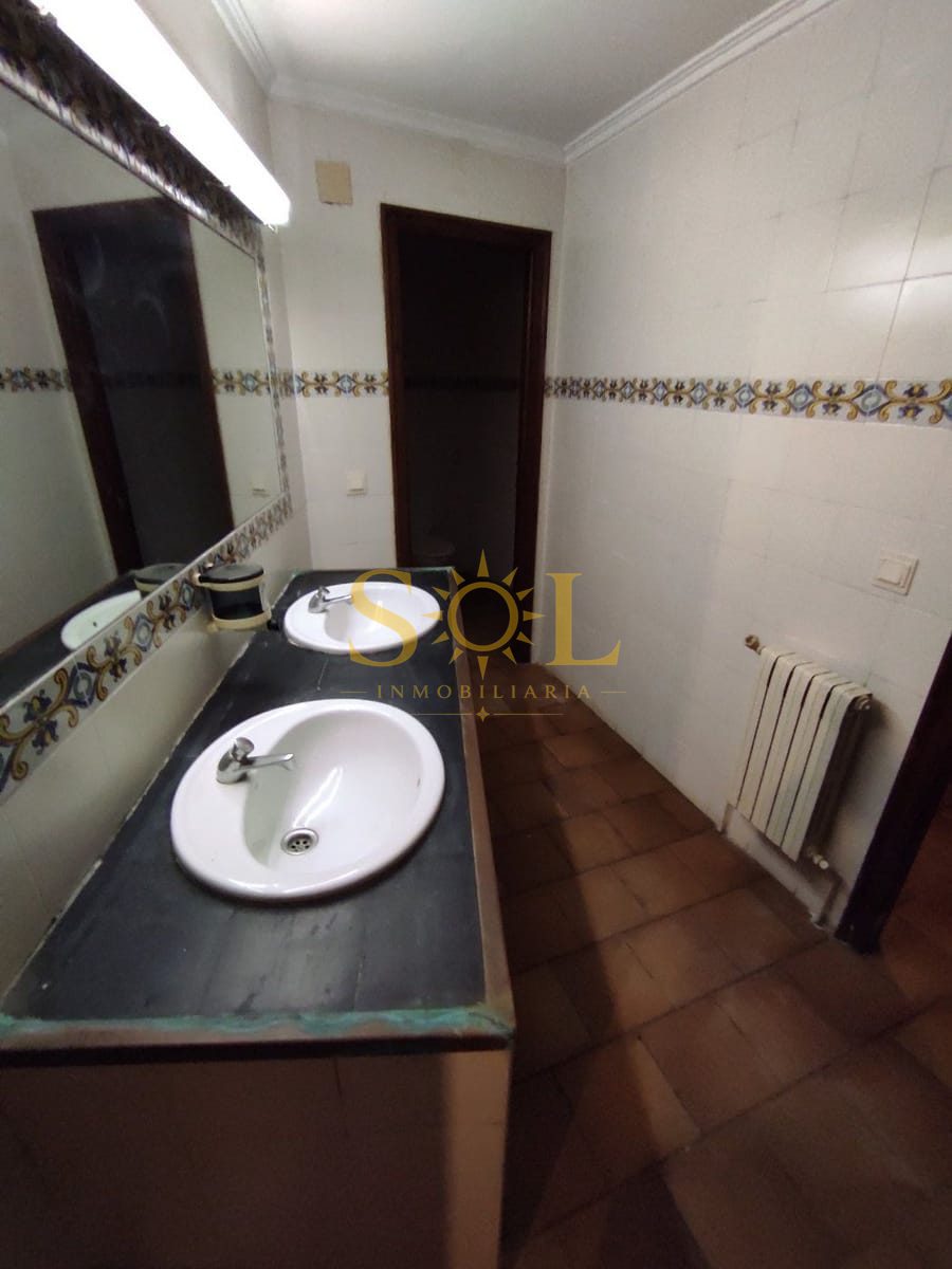 BODEGA - RESTAURANTE EN QUINTANA DE RANEROS (9 km de León) - Foto 36