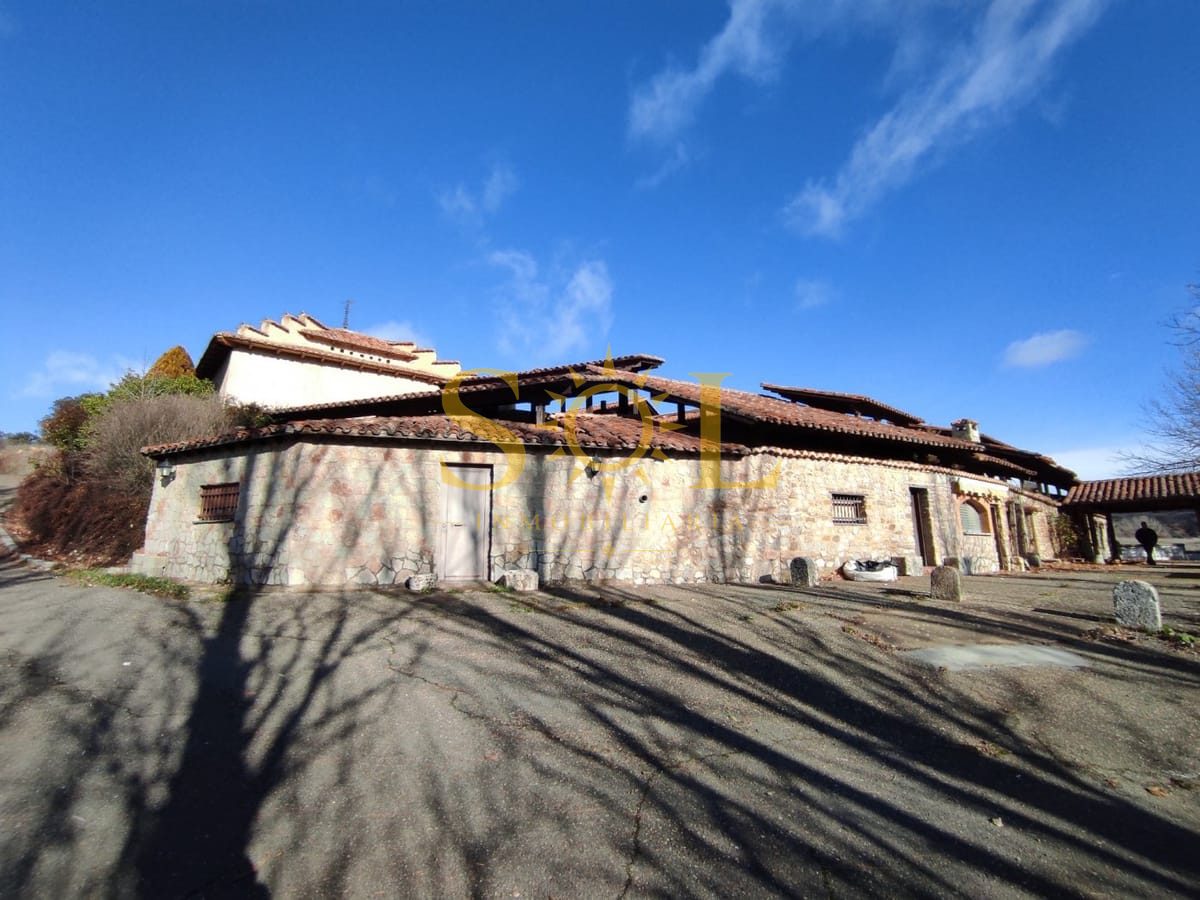 BODEGA - RESTAURANTE EN QUINTANA DE RANEROS (9 km de León) - Foto 9