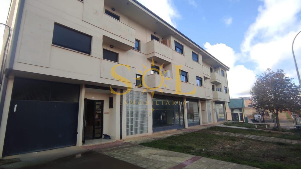 LOCAL COMERCIAL en SAHAGUN - Foto 11