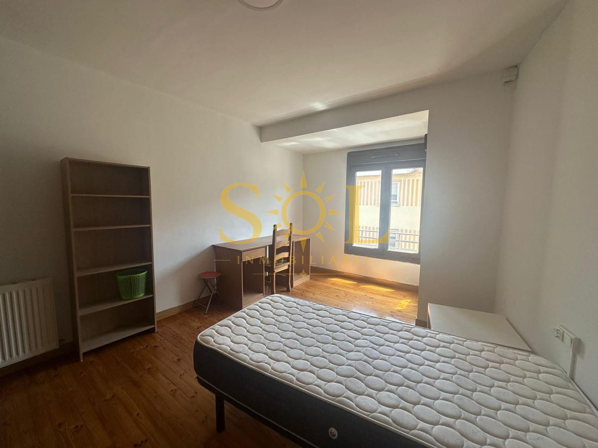 PISO DE 5 HABITACIONES EN EL EJIDO (LEON) - Foto 26