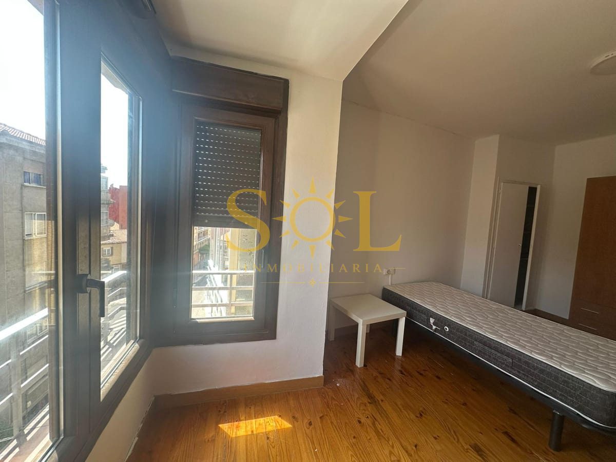 PISO DE 5 HABITACIONES EN EL EJIDO (LEON) - Foto 27