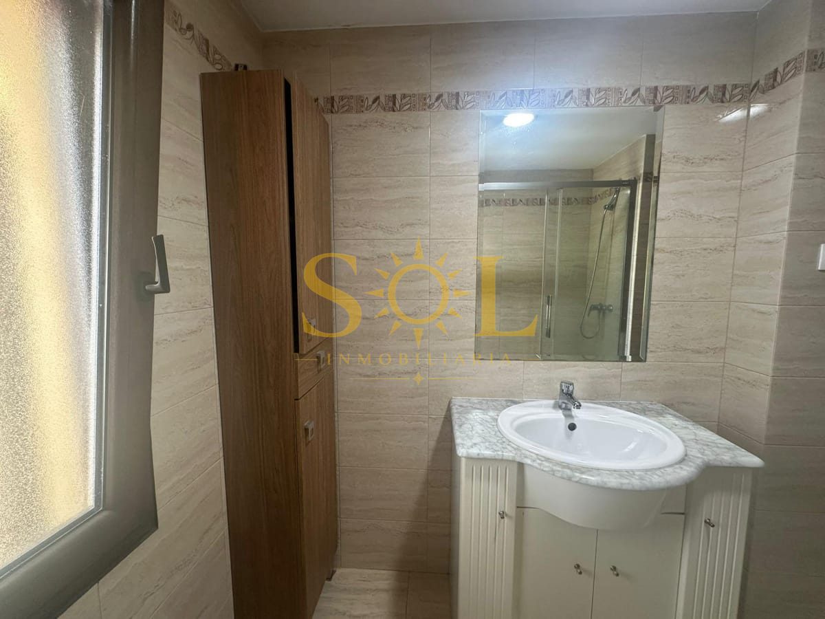 PISO DE 5 HABITACIONES EN EL EJIDO (LEON) - Foto 37