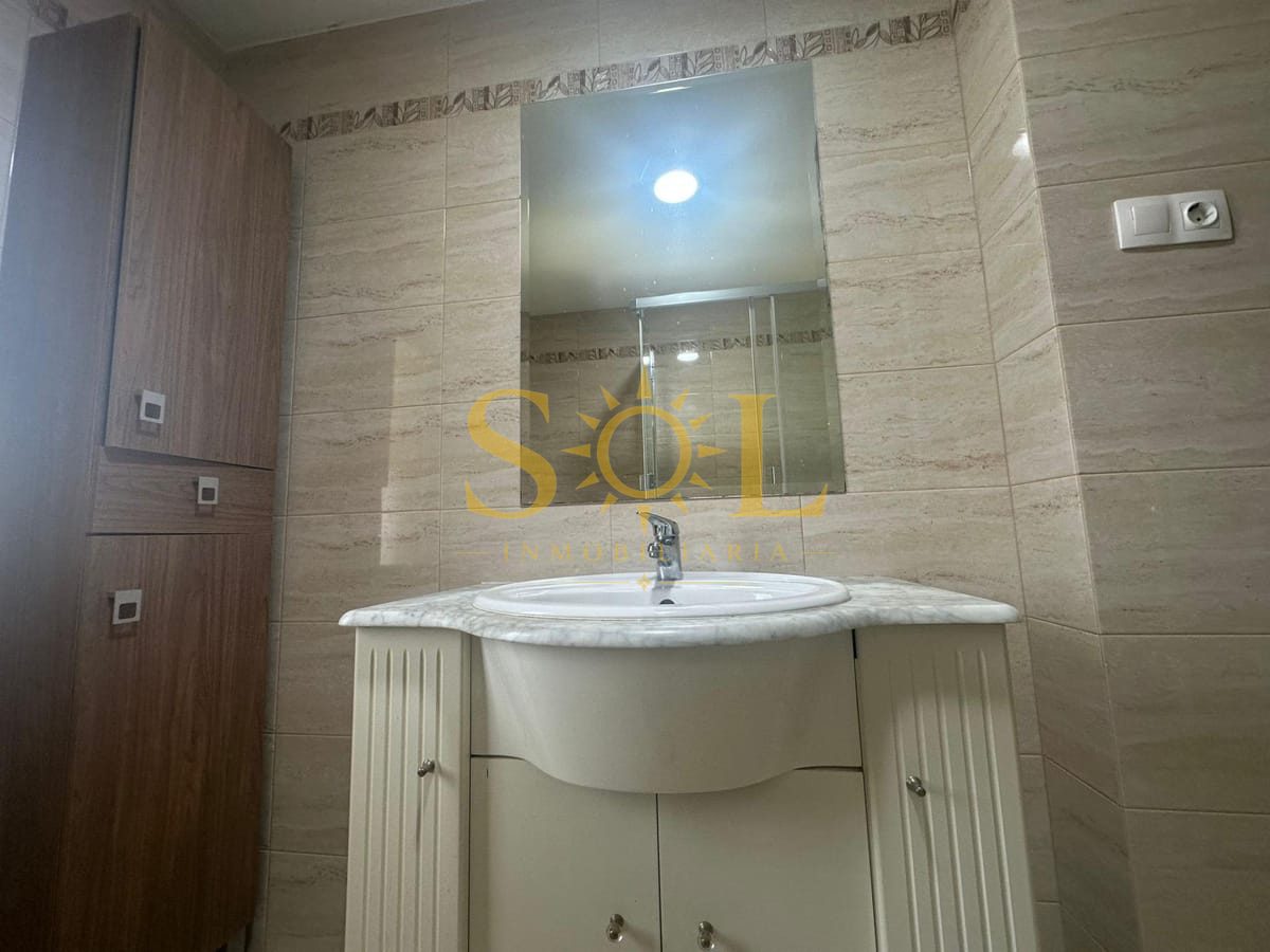 PISO DE 5 HABITACIONES EN EL EJIDO (LEON) - Foto 39