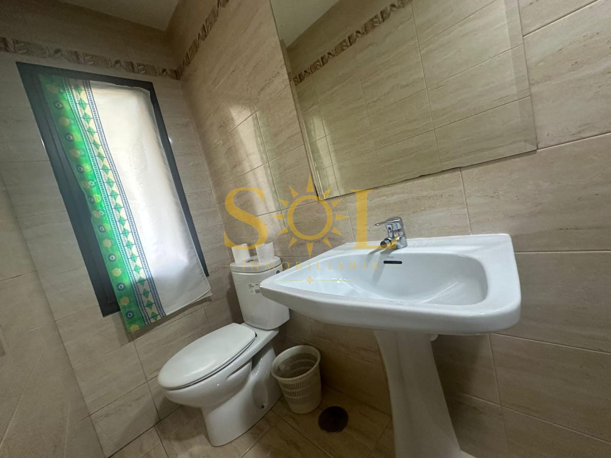 PISO DE 5 HABITACIONES EN EL EJIDO (LEON) - Foto 42