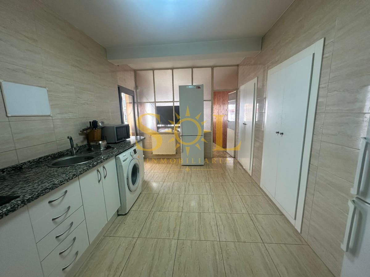 PISO DE 5 HABITACIONES EN EL EJIDO (LEON) - Foto 5