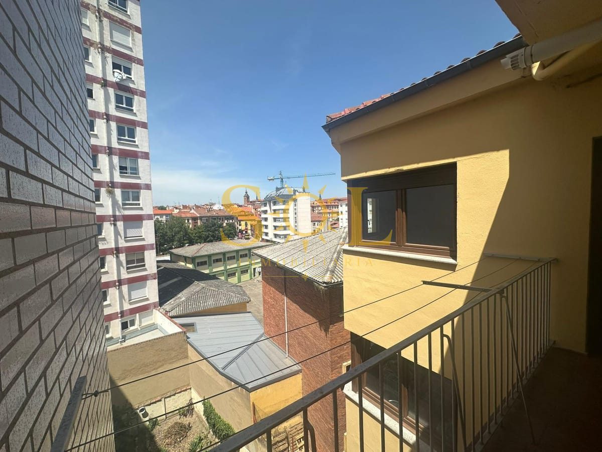 PISO DE 5 HABITACIONES EN EL EJIDO (LEON) - Foto 51