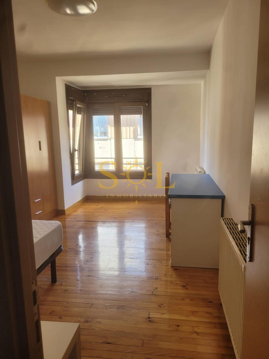 PISO DE 5 HABITACIONES EN EL EJIDO (LEON) - Foto 8