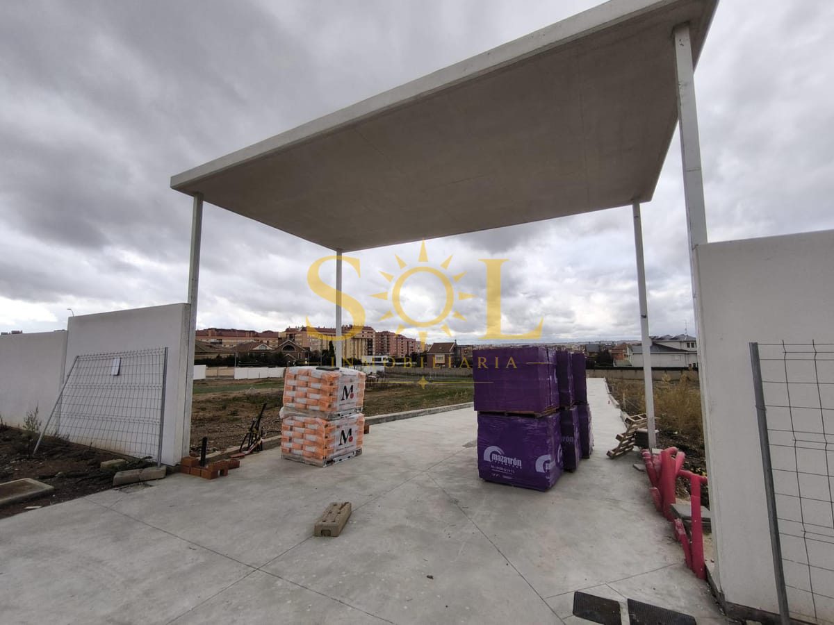 PARCELA URBANIZABLE DE 738,83 EN ERAS DE RENUEVA (LEON) - Foto 29
