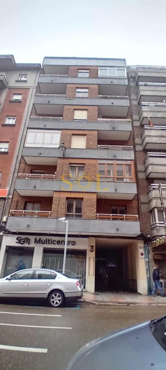 OPORTUNIDAD INVERSORES EN EL CENTRO DE LEÓN - Foto 1