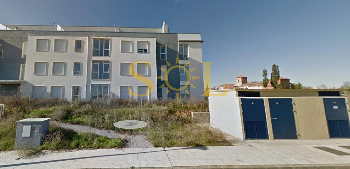 EDIFICIO PLURIFAMILIAR DE 46 VIVIENDAS EN CEMBRANOS (LEON) - Foto 10