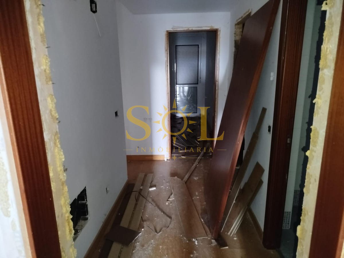 EDIFICIO PLURIFAMILIAR DE 46 VIVIENDAS EN CEMBRANOS (LEON) - Foto 27