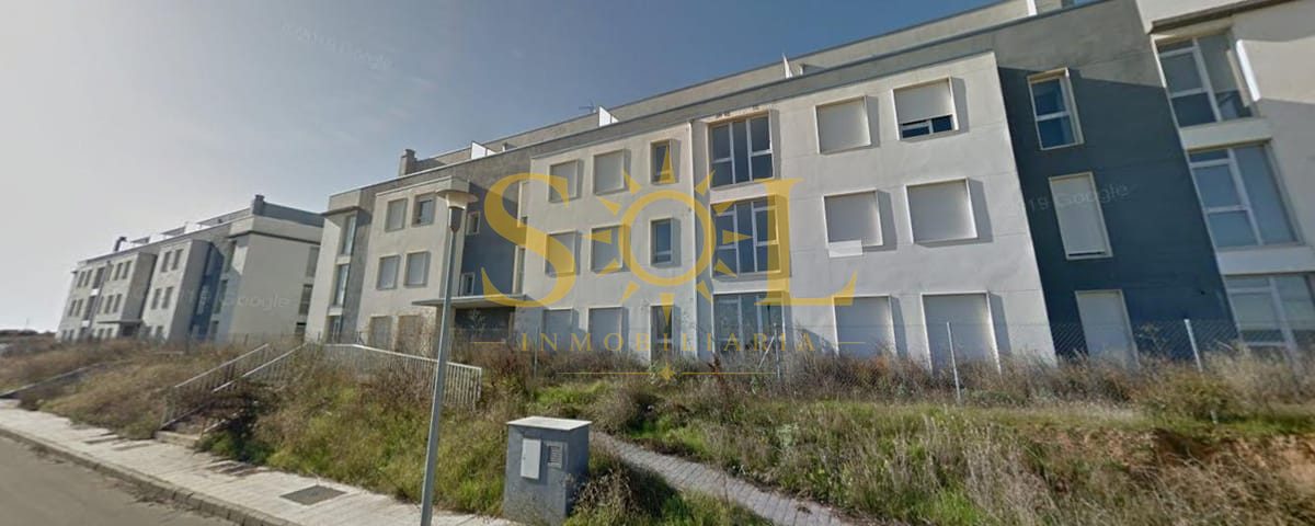 EDIFICIO PLURIFAMILIAR DE 46 VIVIENDAS EN CEMBRANOS (LEON) - Foto 3