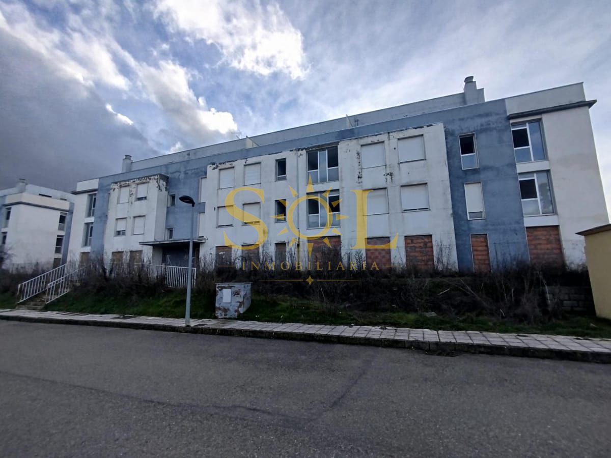 EDIFICIO PLURIFAMILIAR DE 46 VIVIENDAS EN CEMBRANOS (LEON) - Foto 34