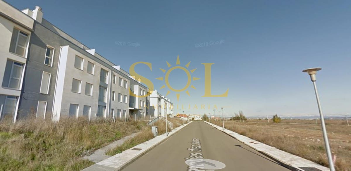 EDIFICIO PLURIFAMILIAR DE 46 VIVIENDAS EN CEMBRANOS (LEON) - Foto 8