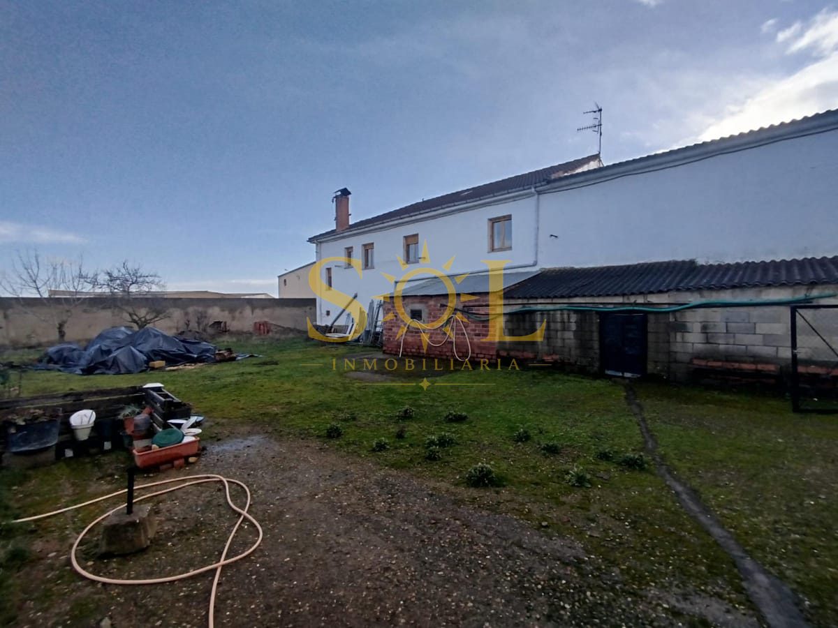 CASA INDEPENDIENTE CON PARCELA EN ONZONILLA - Foto 27