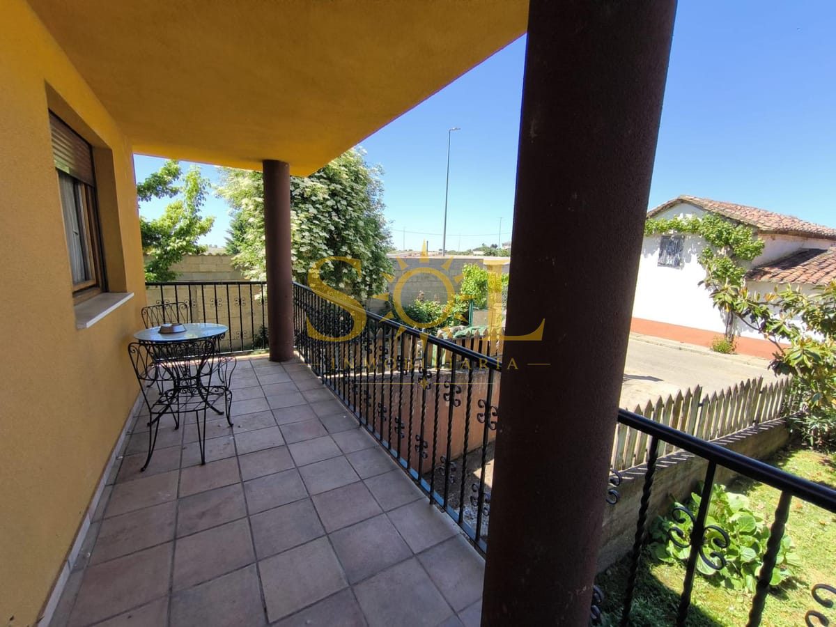 CHALET INDEPENDIENTE CON PARCELA EN TOLDANOS - Foto 17