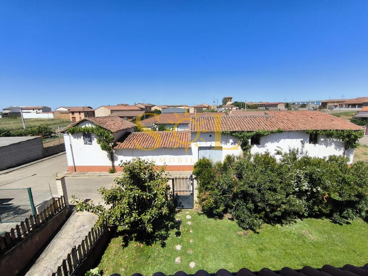 CHALET INDEPENDIENTE CON PARCELA EN TOLDANOS - Foto 44