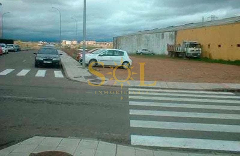 Terreno en venta en calle Rio Sequino,  Villaquilambre, León - Foto 3