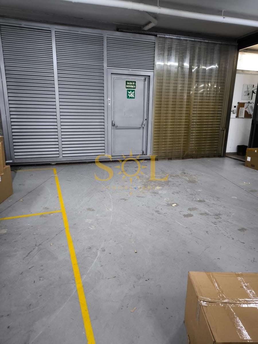 OPORTUNIDAD: OFICINA ACONDICIONADA CON ALMACEN Y PARKING INDEPENIENTE - Foto 22