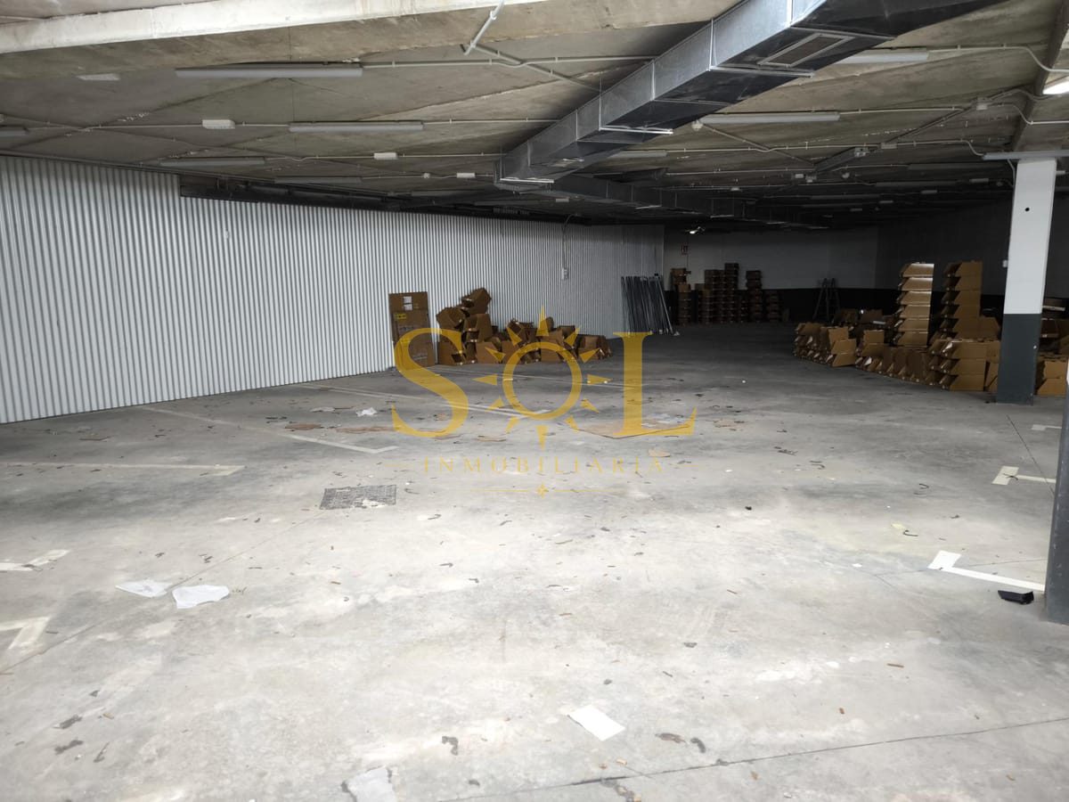 OPORTUNIDAD: OFICINA ACONDICIONADA CON ALMACEN Y PARKING INDEPENIENTE - Foto 27