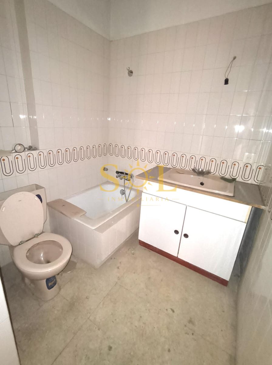 ¡Oportunidad única en el centro de León! Estudio para apartamentos turísticos. - Foto 17