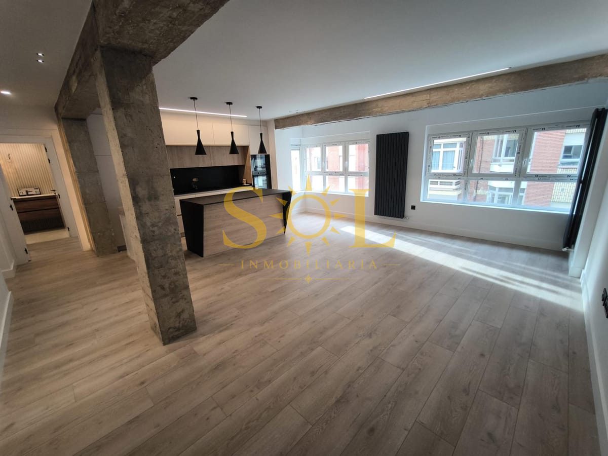Estrena piso recién reformado. - Foto 1