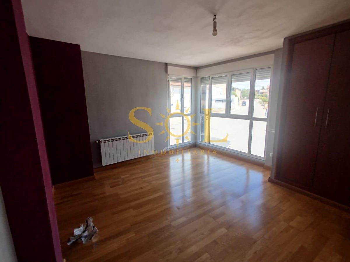 CHALET PAREADO EN POBLADURA DE BERNESGA (LEÓN) - Foto 22