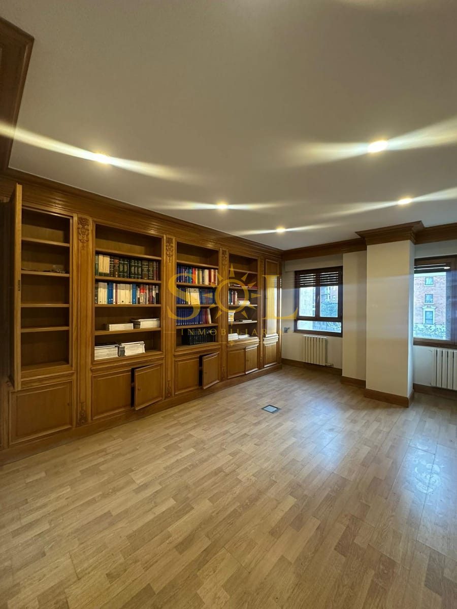 PISO DE 177 M2 PLAZA DE LAS CORTES (LEON) - Foto 2