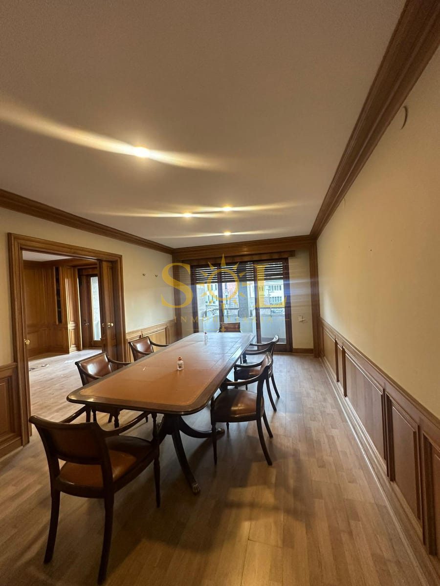 PISO DE 177 M2 PLAZA DE LAS CORTES (LEON) - Foto 3