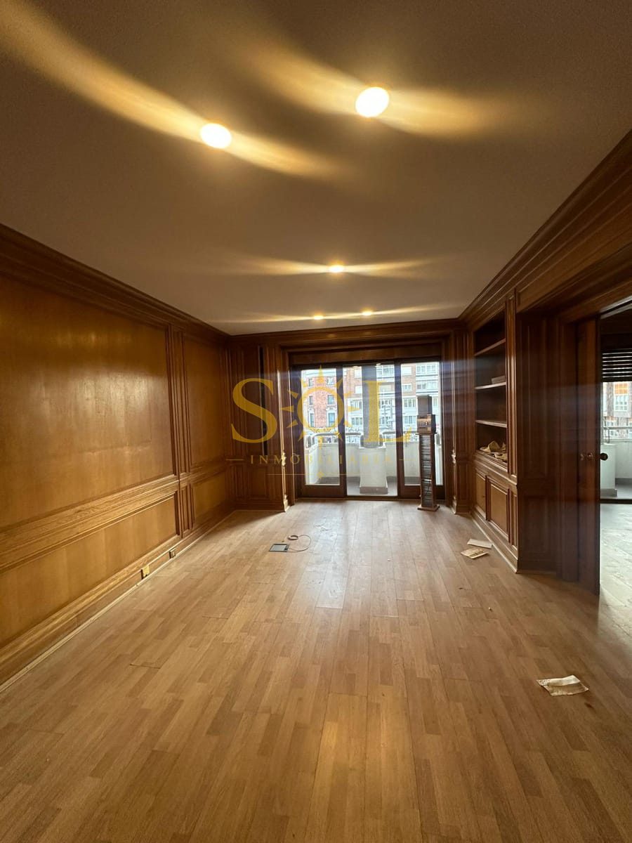 PISO DE 177 M2 PLAZA DE LAS CORTES (LEON) - Foto 4