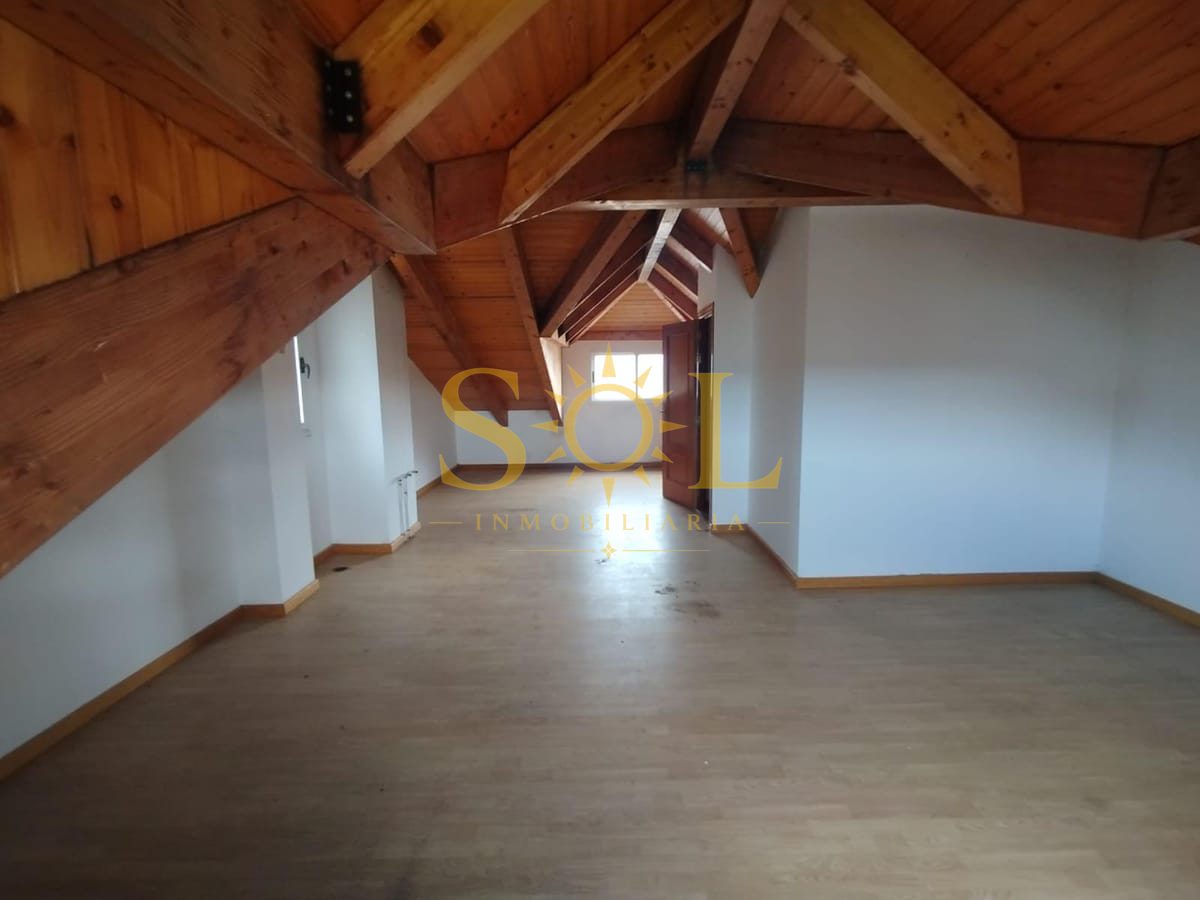 Se vende Chalet en Congosto - Foto 10