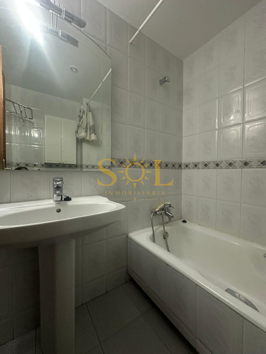 PISO DE 4 HABITACIONES EN ZONA CORTE INGLES DE LEON - Foto 49