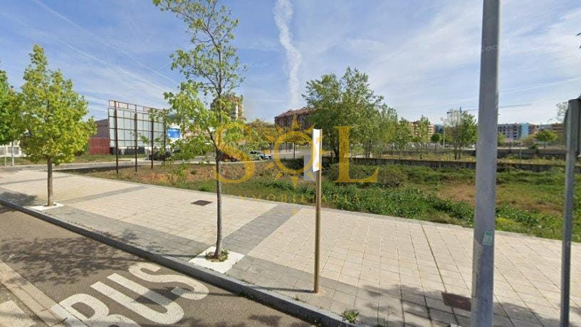 Terreno urbanizable en venta en paseo El Parque- La Lastra (León) - Foto 1