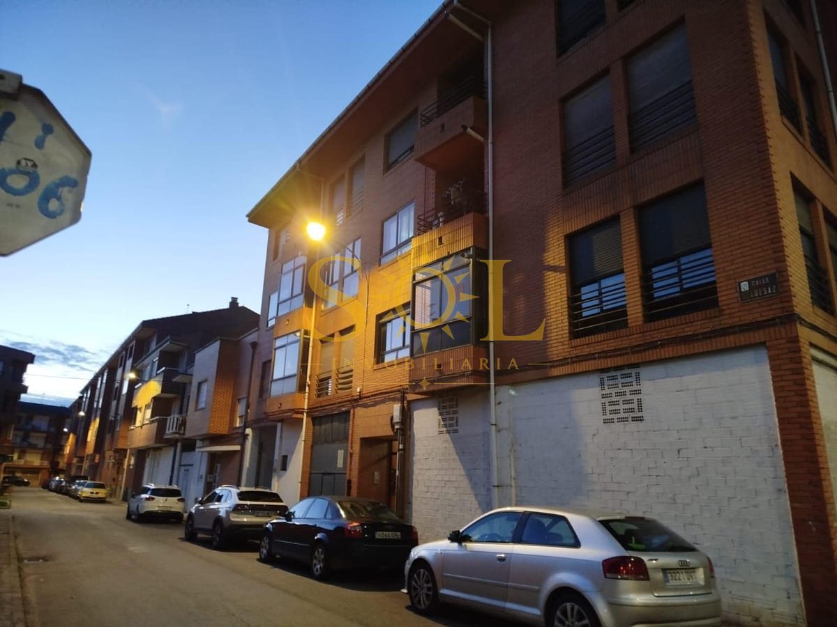Se vende piso en VALENCIA DE DON JUAN (LEON) - Foto 2