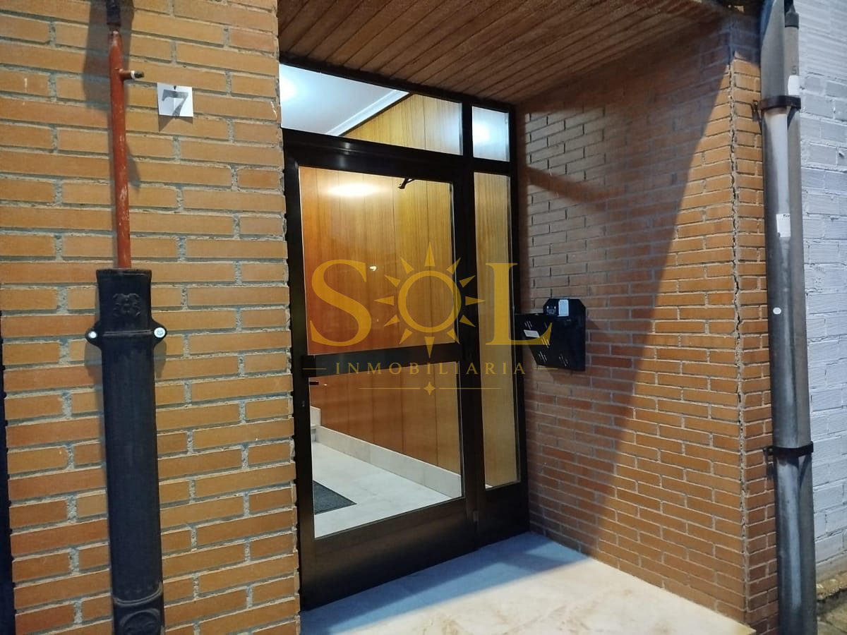 Se vende piso en VALENCIA DE DON JUAN (LEON) - Foto 3