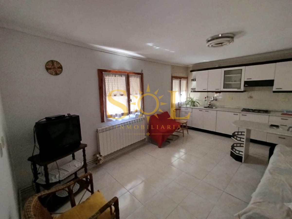 Se vende casa en Valencia de don juan - Foto 5