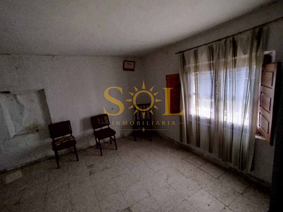 Se vende casa en Valencia de don juan - Foto 9