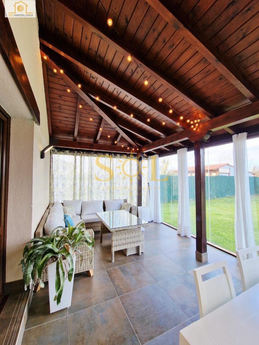 Exclusivo chalet independiente con jardín en Las Paradinas (León) - Foto 12