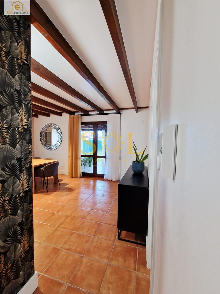 Exclusivo chalet independiente con jardín en Las Paradinas (León) - Foto 24