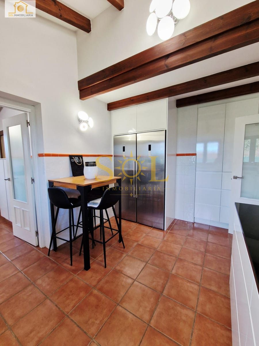 Exclusivo chalet independiente con jardín en Las Paradinas (León) - Foto 25