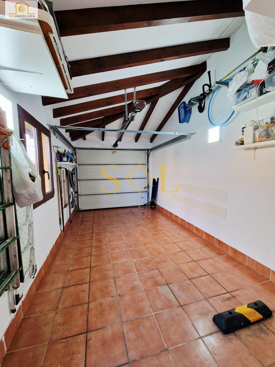Exclusivo chalet independiente con jardín en Las Paradinas (León) - Foto 59