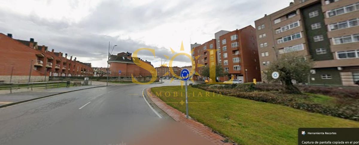 Suelo urbano en Glorieta de La Policia Nacional en Trobajo del Camino (León) - Foto 3
