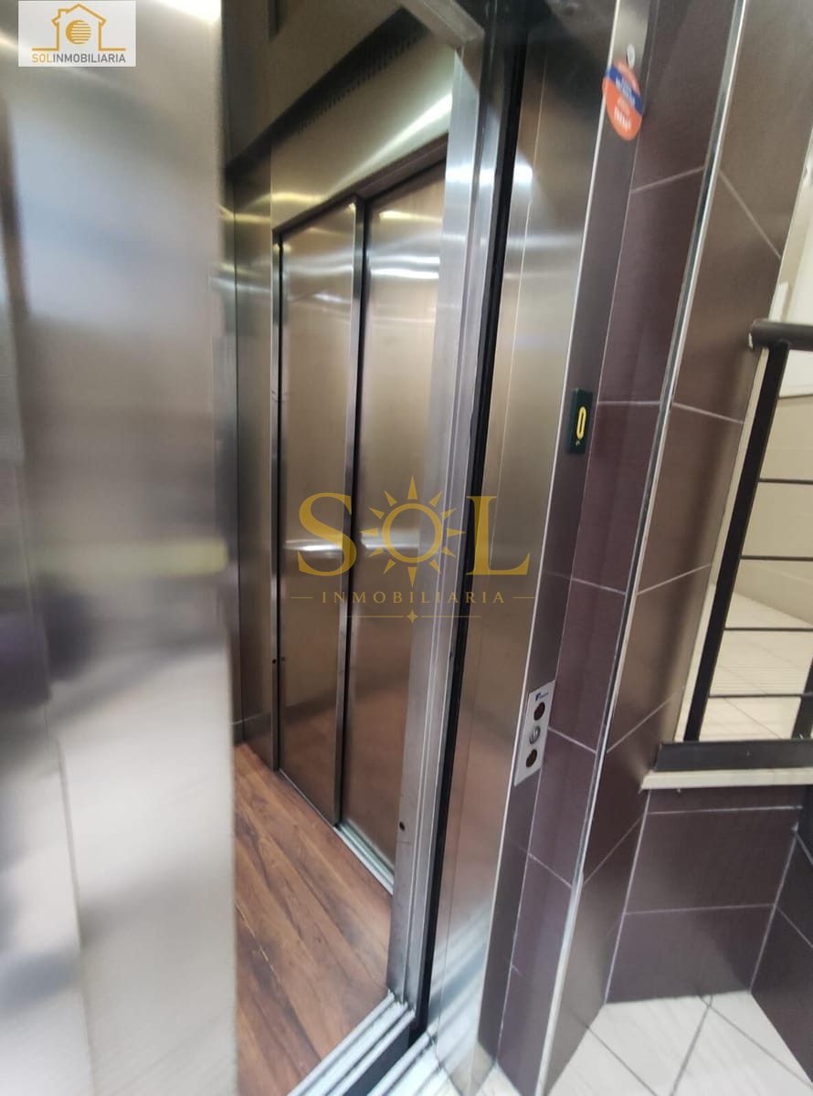 PISO EN EL CENTRO DE LEÓN CON GARAJE Y TRASTERO - Foto 7
