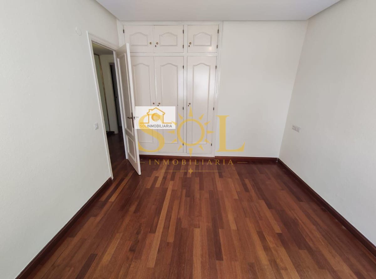 OPORTUNIDAD DE PISO CON FANTÁSTICAS VISTAS NEN EL CENTRO DE LEÓN - Foto 29