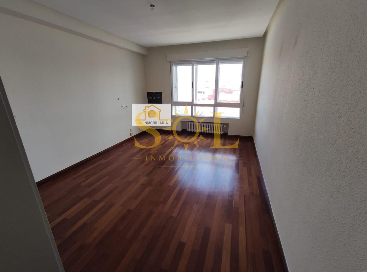 OPORTUNIDAD DE PISO CON FANTÁSTICAS VISTAS NEN EL CENTRO DE LEÓN - Foto 36