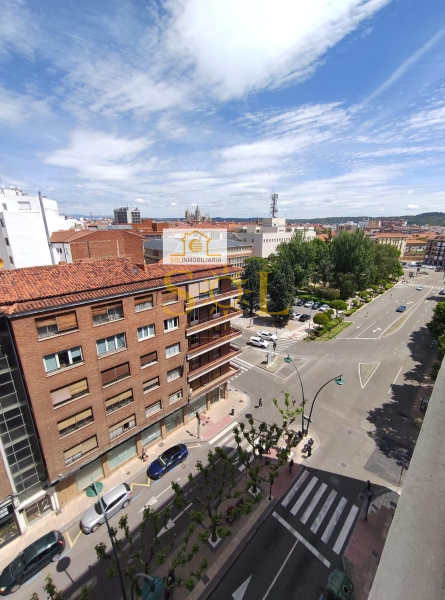 OPORTUNIDAD DE PISO CON FANTÁSTICAS VISTAS NEN EL CENTRO DE LEÓN - Foto 5