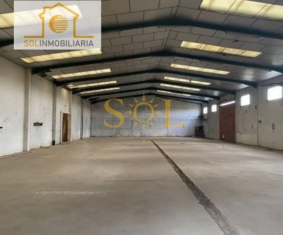 Nave industrial en Calle Asturias-cl - Foto 2