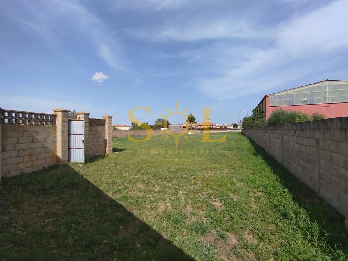 OPORTUNIDAD DE INVERSIÓN EN TORNEROS DEL BERNESGA - Foto 14